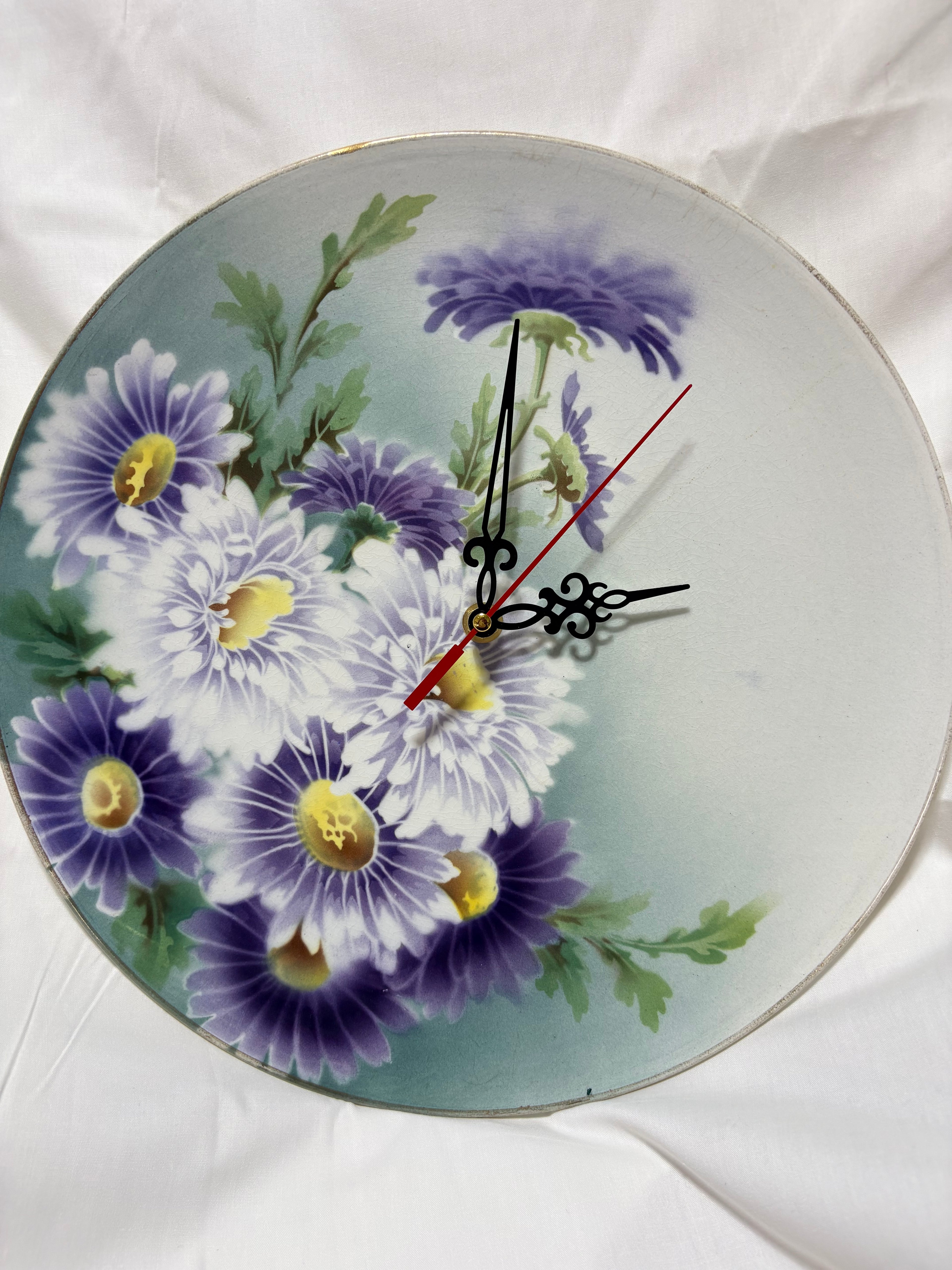 Gorgeous vintage 12” flower plate clocks